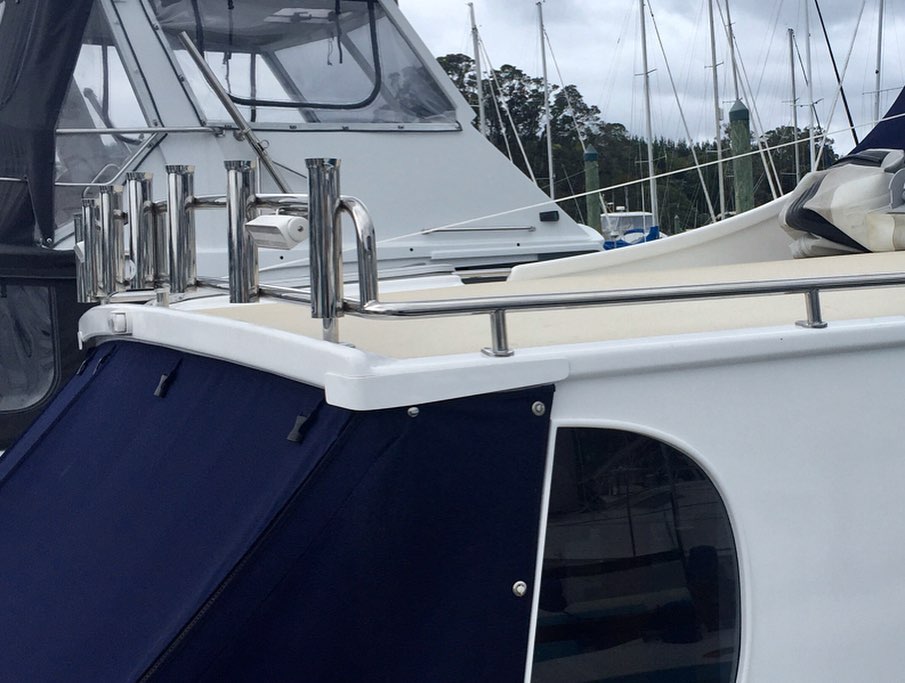 Custom removable boat seat and plug by marine Stainless Steel Fabricators, Firefish Fabrication, Auckland.