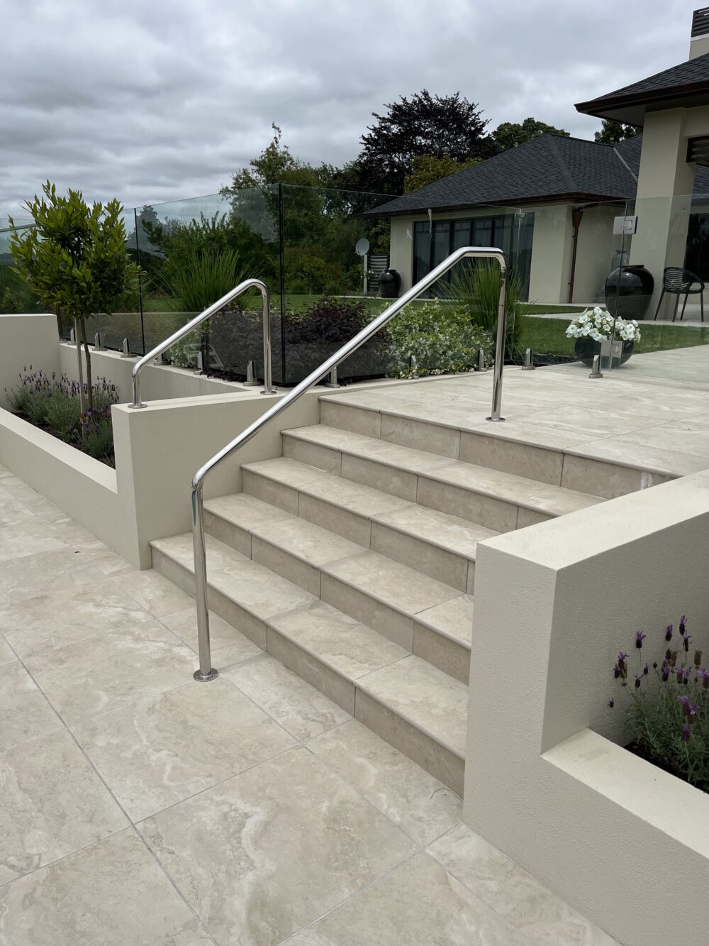 Image of custom made stainless steel handrails at a residential home in Auckland.